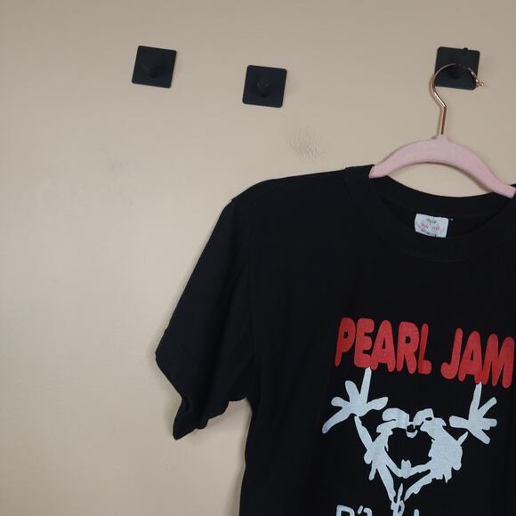 Vintage Pearl Jam פרל ג'ם Hebrew Short Sleeve Alive Concert Tee in Black Size M - Picture 3 of 7